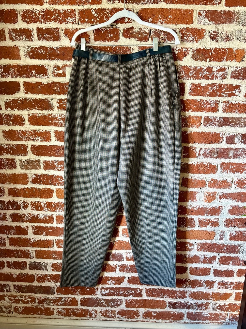 NWT Vintage Worthington Pleated, Belted, Plaid Navy, Green & Tan Trousers - Picture 7 of 8